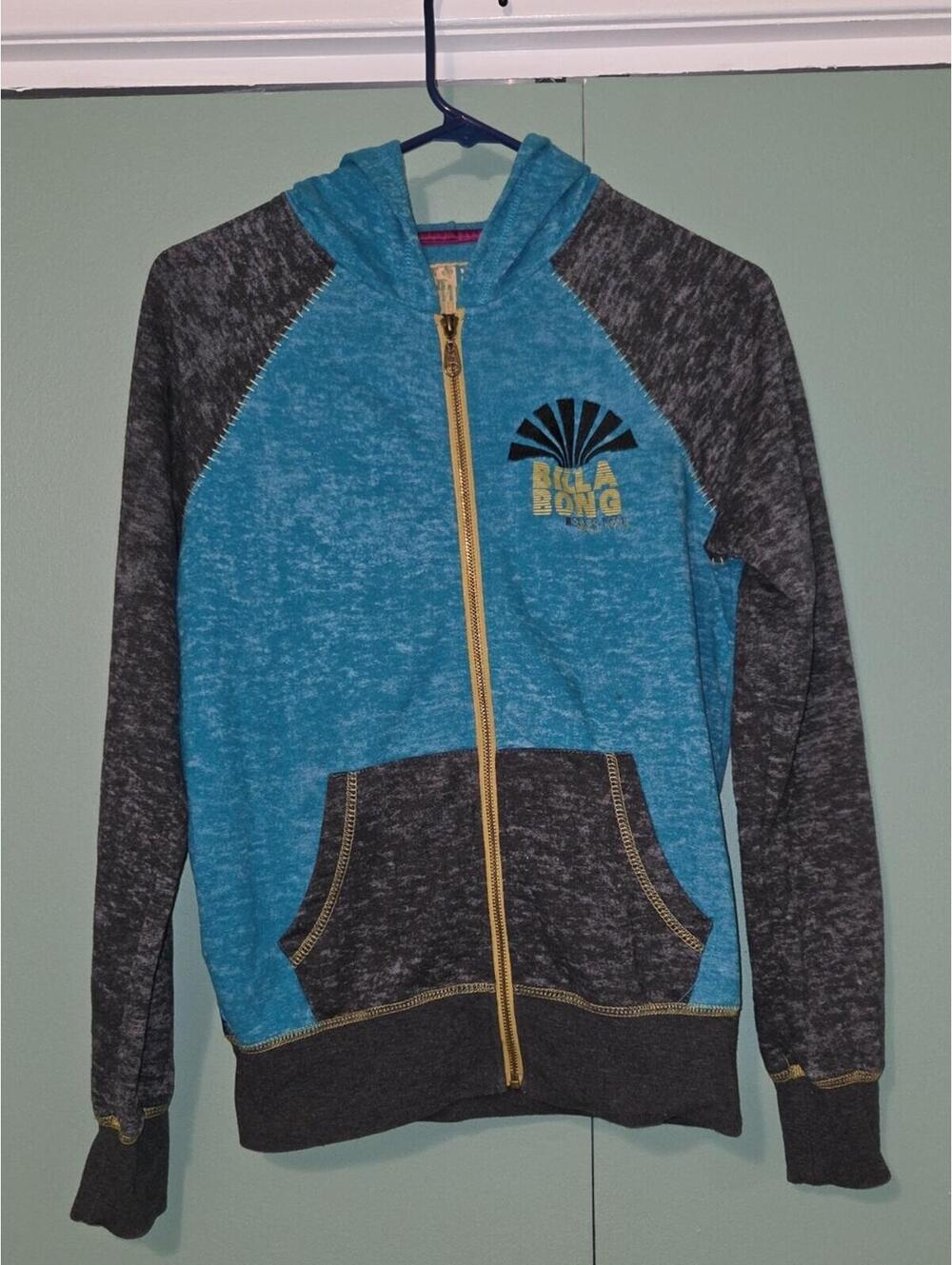 Y2k Billabong Blue And Gray Sweatshirt Size Medium